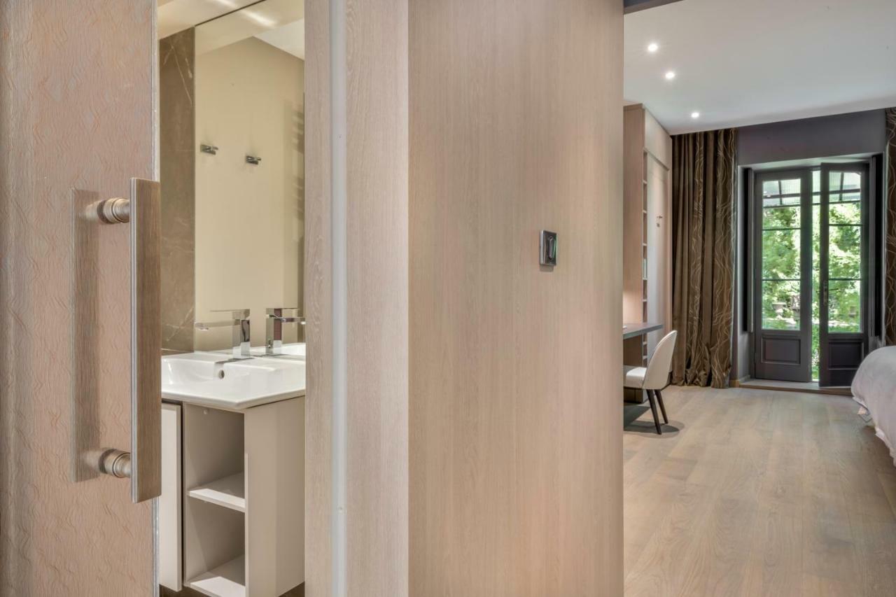 Les Suites De L'Ile Barbe Lyon Bagian luar foto